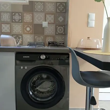 דירה Lena's *